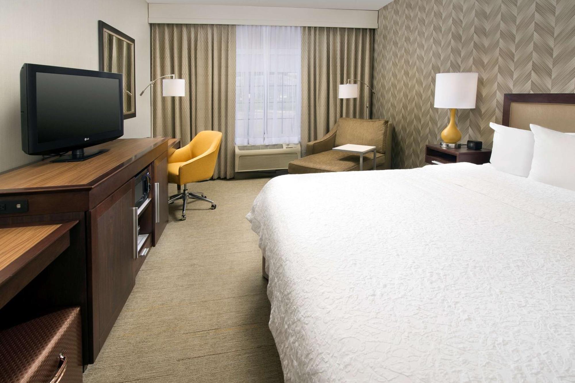 Hampton Kansas The Legends Hotel Kansas City